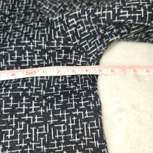 Robert Graham Polo Shirt Men's Size XL Black Pattern Casual Design - Picture 11 of 11